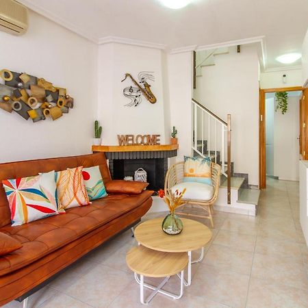 Beautiful Home In Santa Pola With Kitchen エクステリア 写真